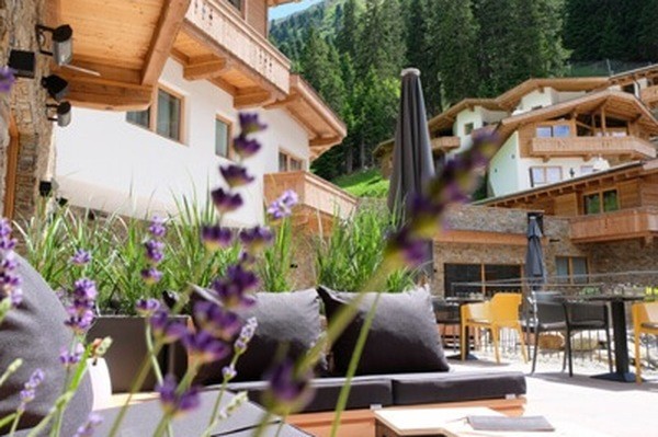 Zomer '26 // 15% Last Minute korting